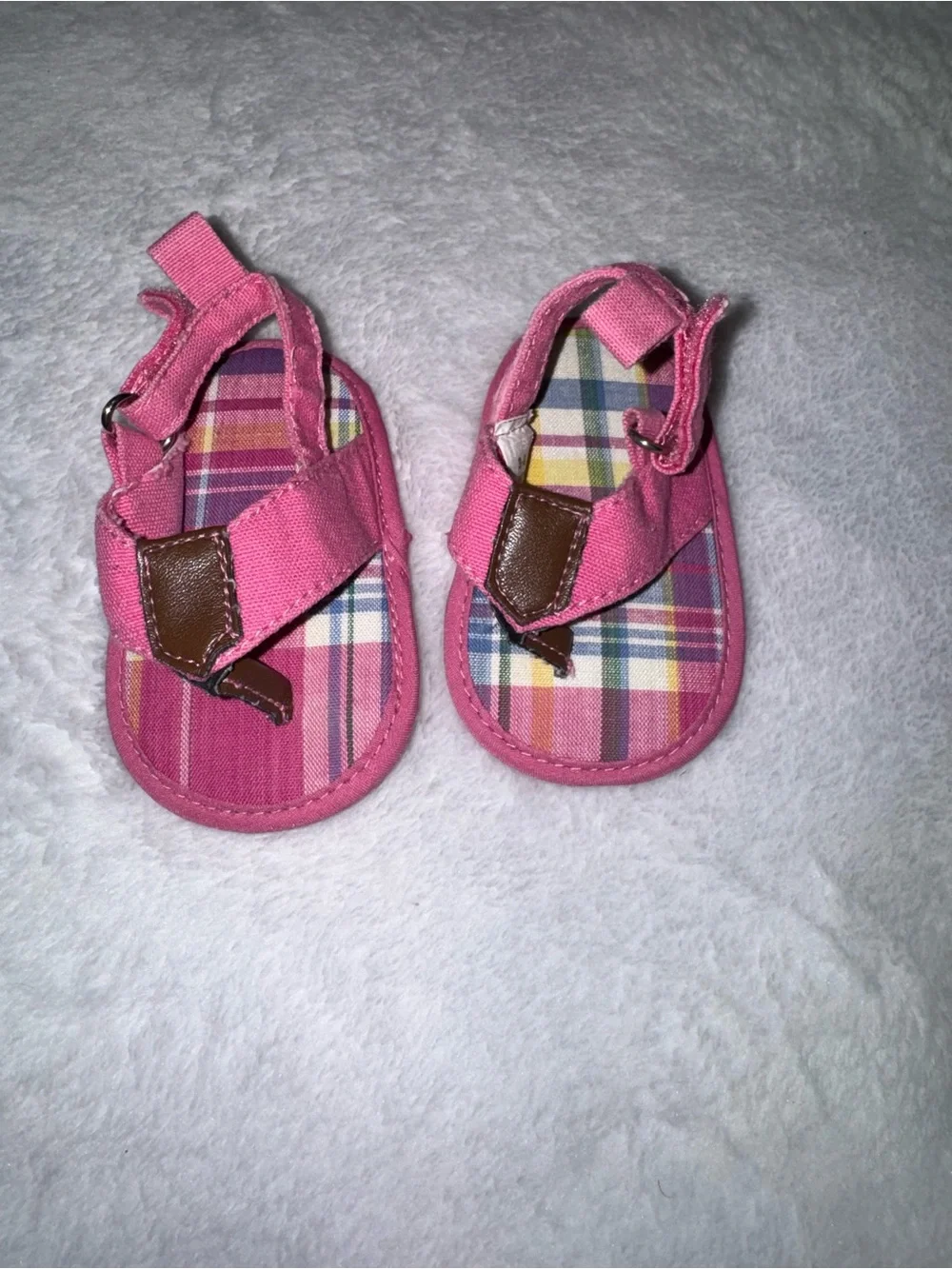 Lot of 3 pairs size 2 shoes for baby